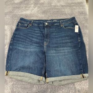 💙NWT! Old Navy Denim shorts